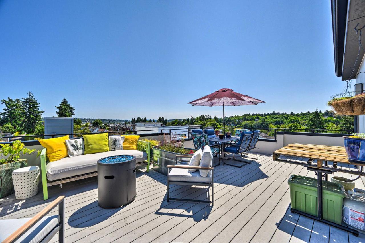 Retreat With Canal And Mountain Rooftop Views! * Seattle